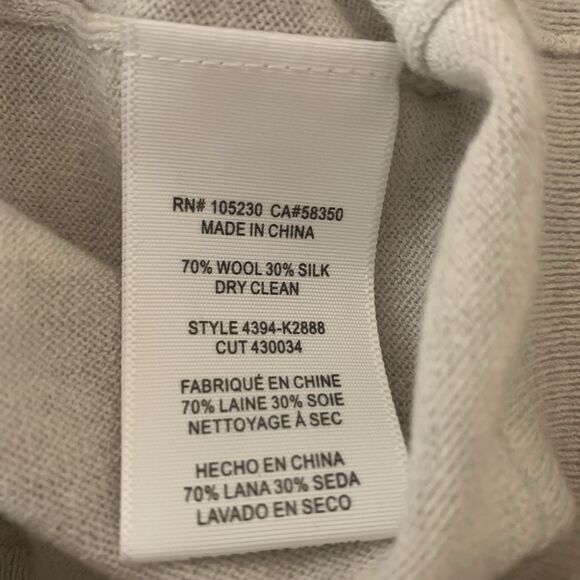 Joie Mock Neck Wool Silk Blend Long Sleeve Sweater Top Sz S Cream Ivory - Picture 7 of 7